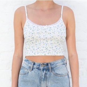 Brandy Melville Skylar crop floral tank. EUC. Smoke free home.
